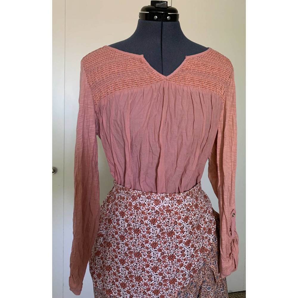 GLORIA VANDERBILT Womens Blouse 3/4 Long Sleeve w Roll Tabs Smocked Coral Size M